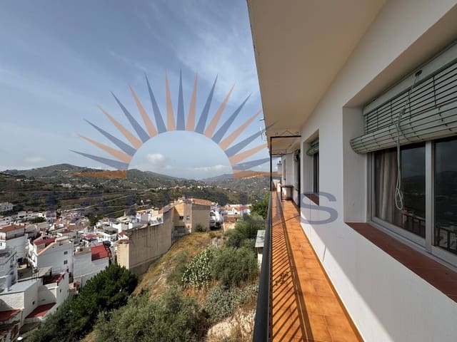 5 chambre Maison de Ville à vendre à Cómpeta avec garage - 650 000 € (Ref: 9921969)