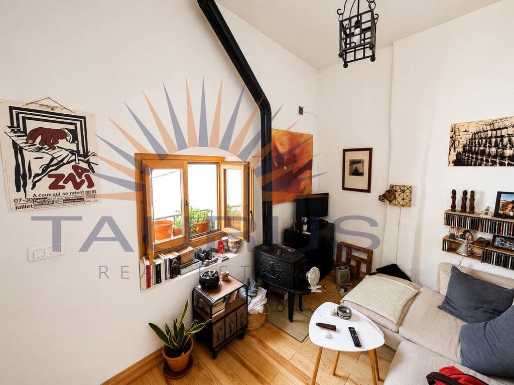 2 bedroom Townhouse for sale in Sayalonga with garage - € 136,000 (Ref: 9928988)