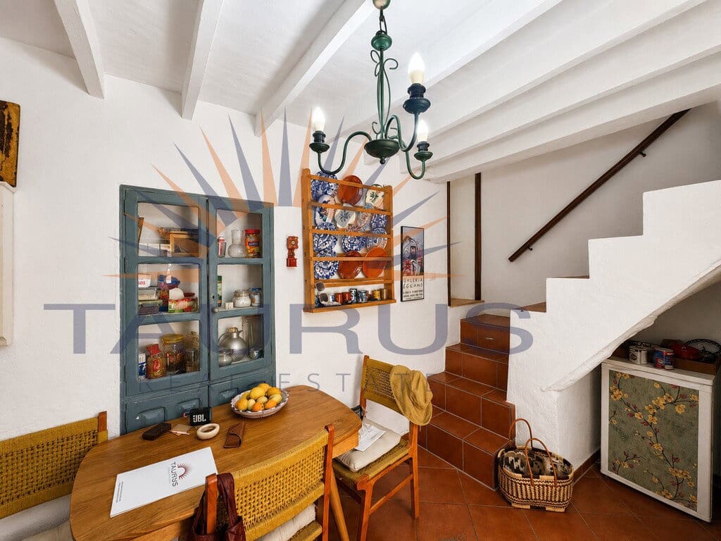 2 bedroom Townhouse for sale in Sayalonga with garage - € 136,000 (Ref: 9928988)
