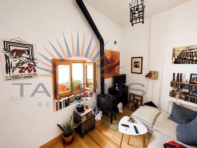 2 sovrum Hus till salu i Sayalonga med garage - 136 000 € (Ref: 9928988)