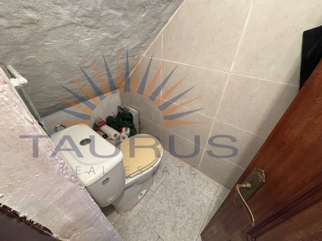 2 bedroom Townhouse for sale in Competa with garage - € 165,000 (Ref: 9939580)