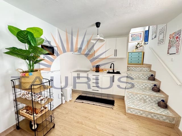 2 bedroom Townhouse for sale in Canillas de Albaida - € 185,000 (Ref: 9939581)