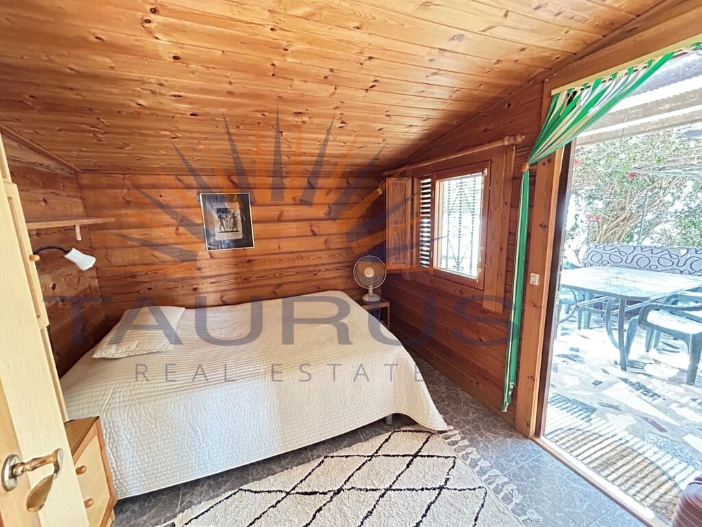 Chalet de 4 habitaciones en Vélez-Málaga en venta con garaje - 349.000 € (Ref: 9942223)