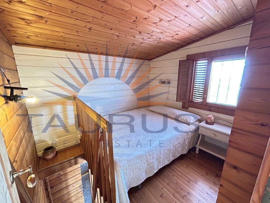 Chalet de 4 habitaciones en Vélez-Málaga en venta con garaje - 349.000 € (Ref: 9942223)
