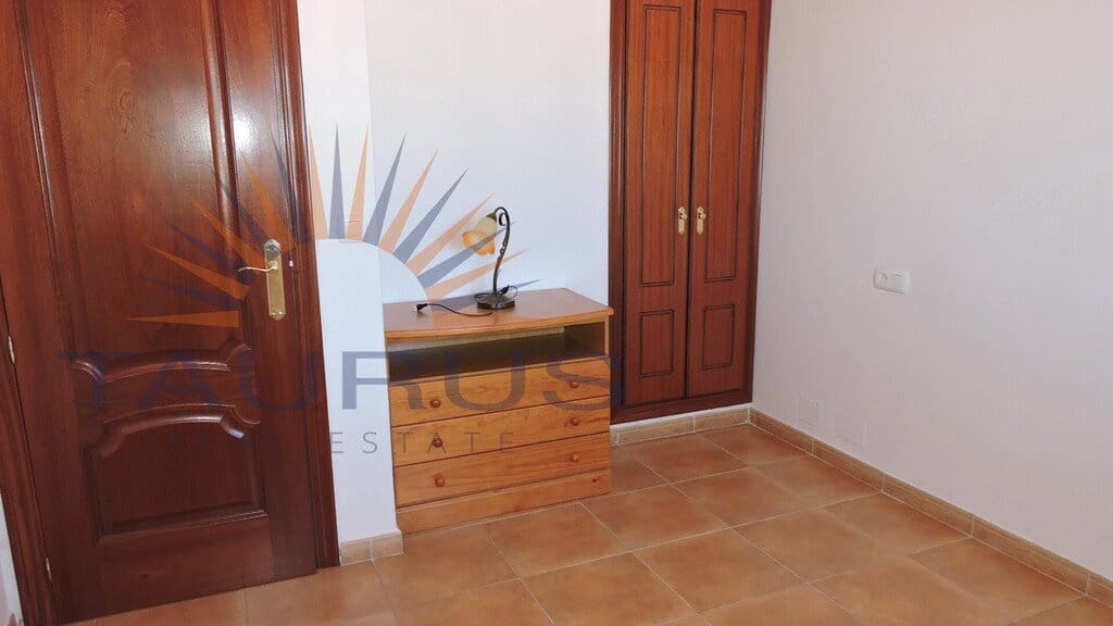 4 bedroom Villa for sale in Competa with pool garage - € 578,000 (Ref: 9945441)