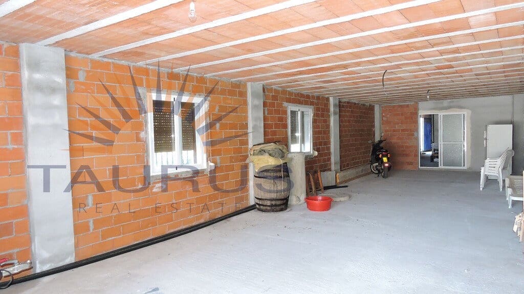 4 bedroom Villa for sale in Competa with pool garage - € 578,000 (Ref: 9945441)