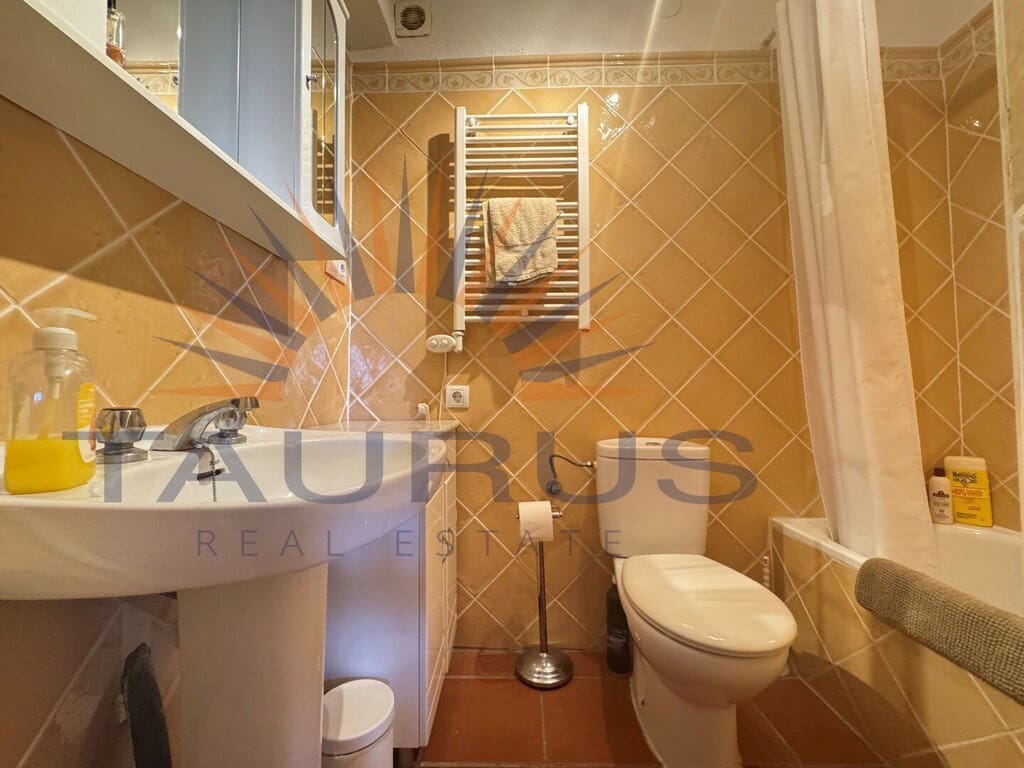 2 bedroom Villa for sale in Competa with pool garage - € 330,000 (Ref: 9947434)