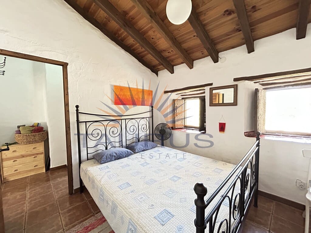 4 bedroom Townhouse for sale in Almachar - € 215,000 (Ref: 9959498)