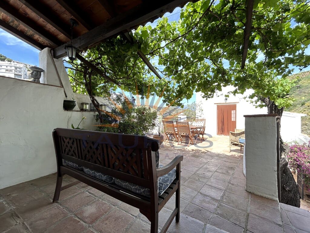 4 bedroom Townhouse for sale in Almachar - € 215,000 (Ref: 9959498)