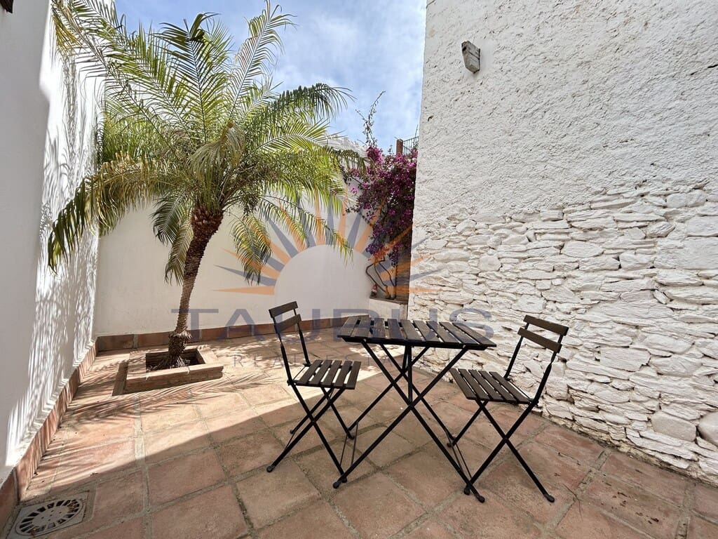 4 bedroom Townhouse for sale in Almachar - € 215,000 (Ref: 9959498)