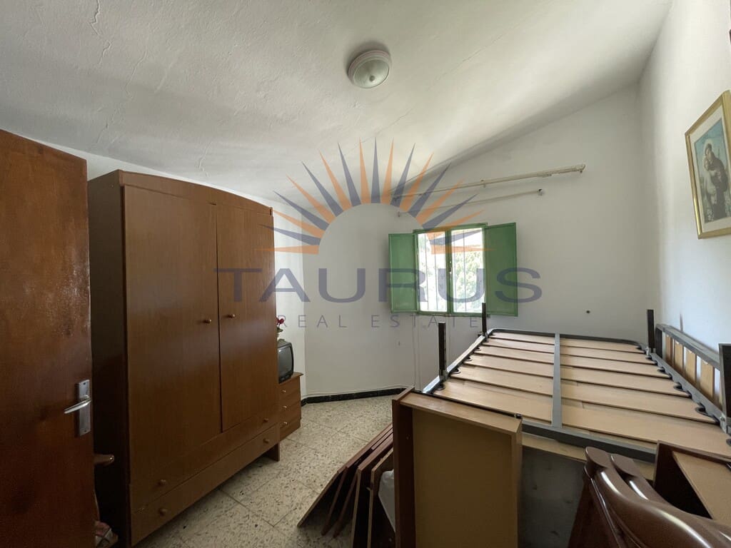 4 bedroom Townhouse for sale in Archez - € 137,000 (Ref: 9959499)
