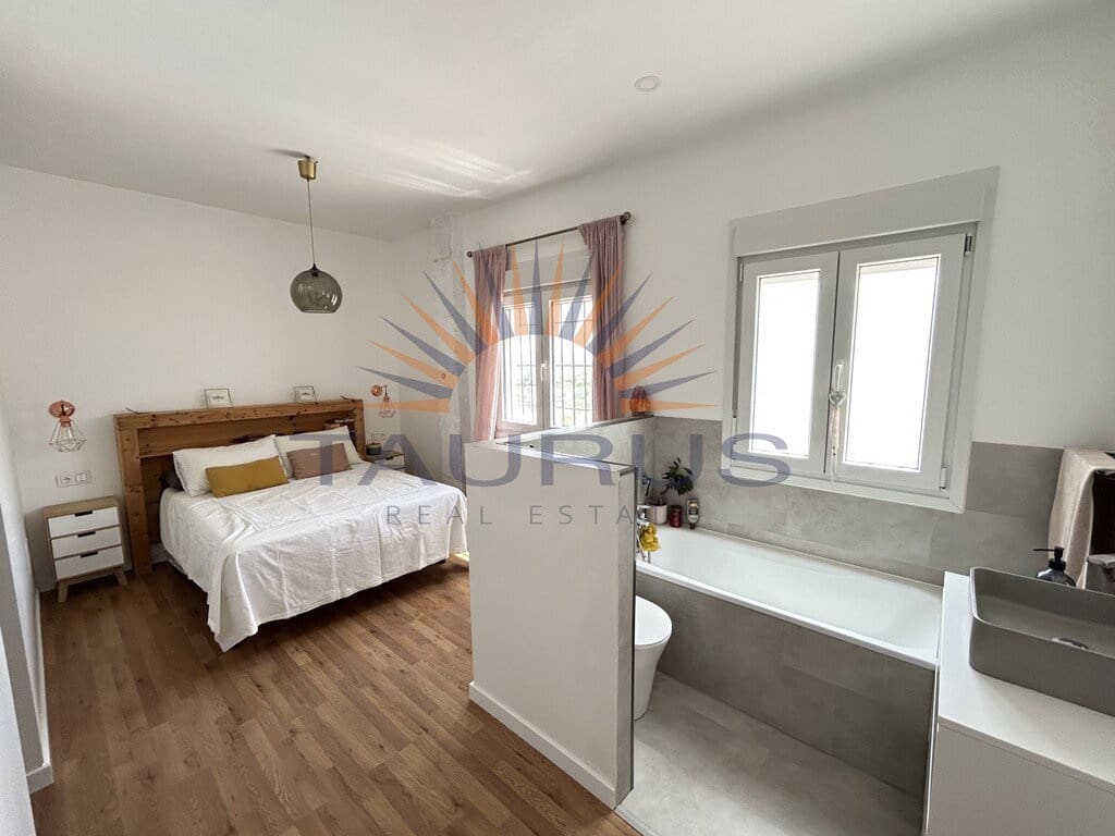 5 Zimmer Villa zu verkaufen in Alhaurin el Grande mit Pool Garage - 545.000 € (Ref: 9970768)