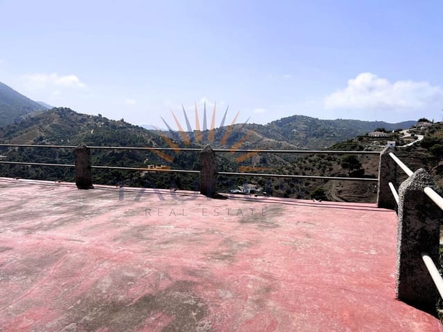 Terreno Não Urbanizado para venda em Cómpeta - 210 000 € (Ref: 9973507)