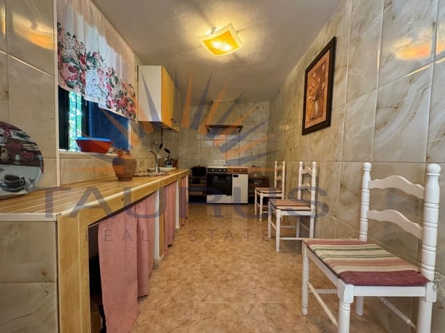 2 bedroom Villa for sale in Cómpeta with garage - € 285,000 (Ref: 9981304)