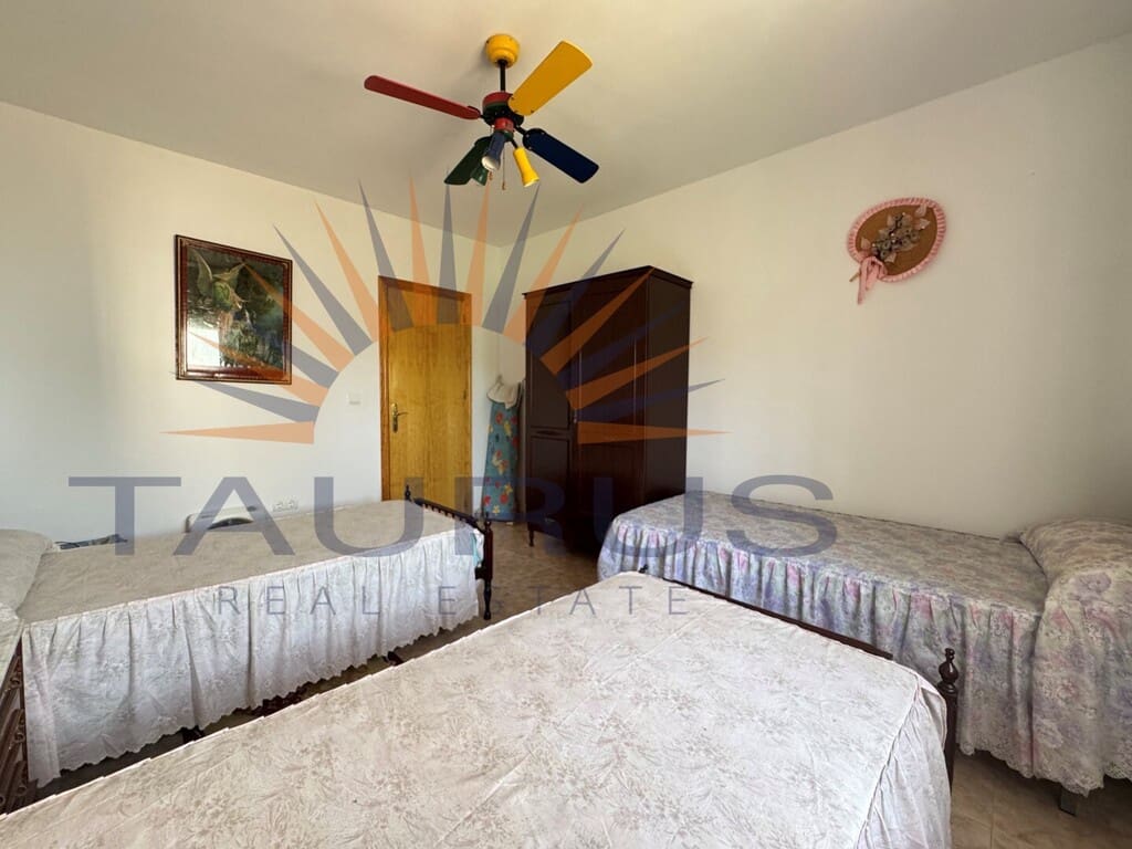 2 bedroom Villa for sale in Competa with garage - € 285,000 (Ref: 9981304)
