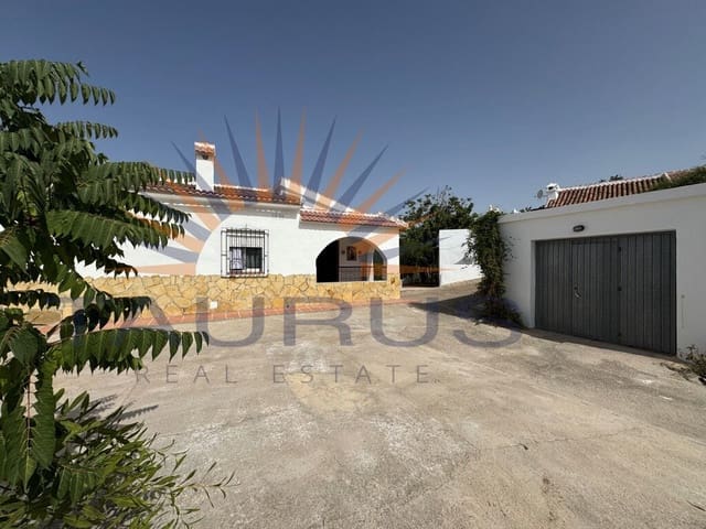 2 bedroom Villa for sale in Cómpeta with pool garage - € 285,000 (Ref: 9981304)