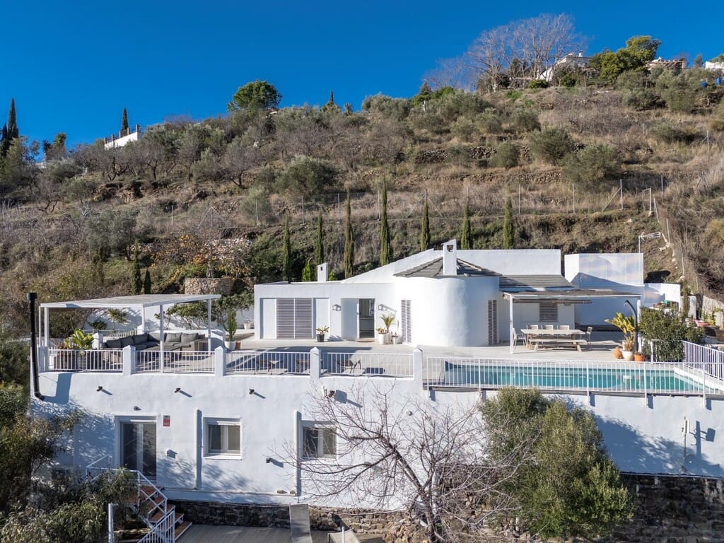 4 chambre Villa/Maison à vendre à Competa avec piscine - 575 000 € (Ref: 9984647)