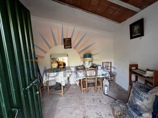 Finca/Herregård til salgs i Alcaucín - € 160 000 (Ref: 9986609)