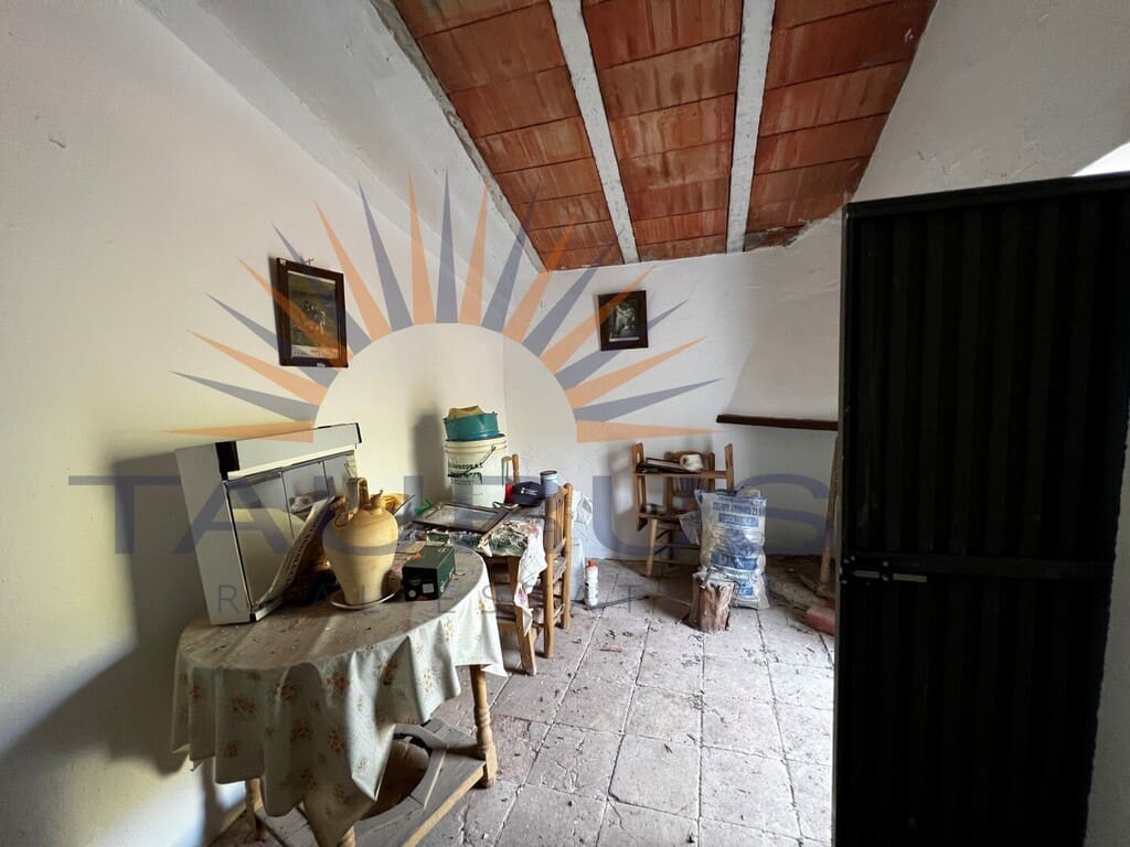 Quinta/Casa Rural para venda em Alcaucin - 160 000 € (Ref: 9986609)