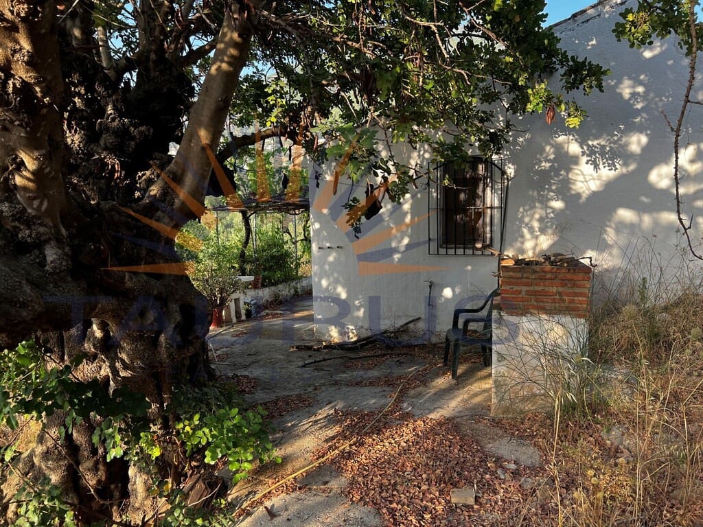 Quinta/Casa Rural para venda em Alcaucin - 160 000 € (Ref: 9986609)