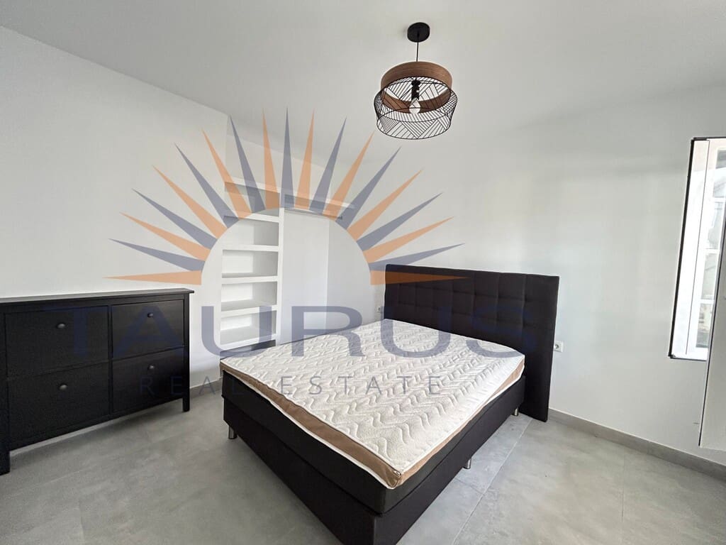 4 sypialnia Willa na sprzedaż w Torrox z basenem garażem - 698 000 € (Ref: 9998562)