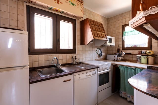 Chalet de 3 habitaciones en Moraira, Teulada-Moraira en venta con piscina garaje - 800.000 € (Ref: 9146020)