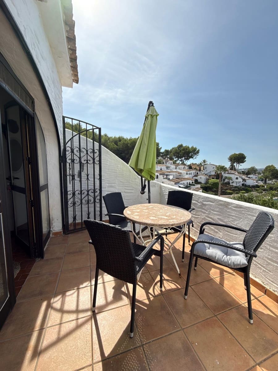 1 quarto Bungalow para venda em Moraira com piscina garagem - 180 000 € (Ref: 9306729)