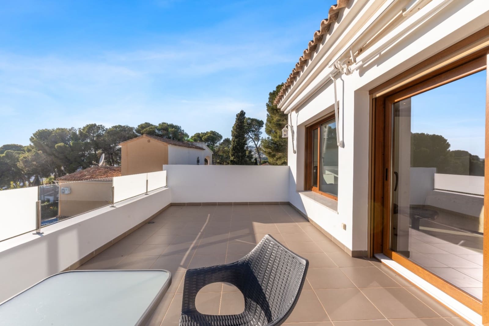 3 soverom Villa til leie i Moraira med garasje - € 1 800 (Ref: 9523678)