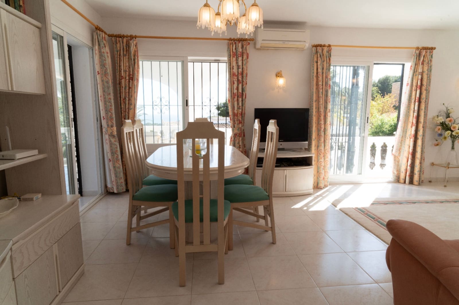 4 soverom Villa til salgs i Moraira med svømmebasseng garasje - € 950 000 (Ref: 9803780)