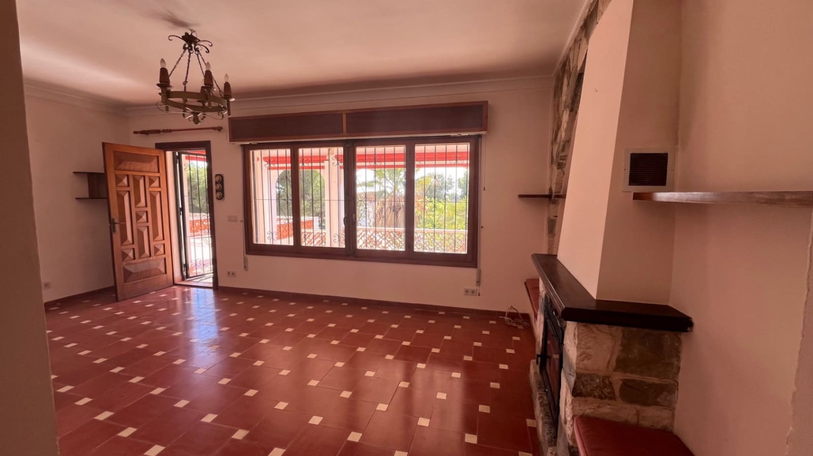 3 sovrum Villa till salu i Benissa med garage - 699 000 € (Ref: 9895217)