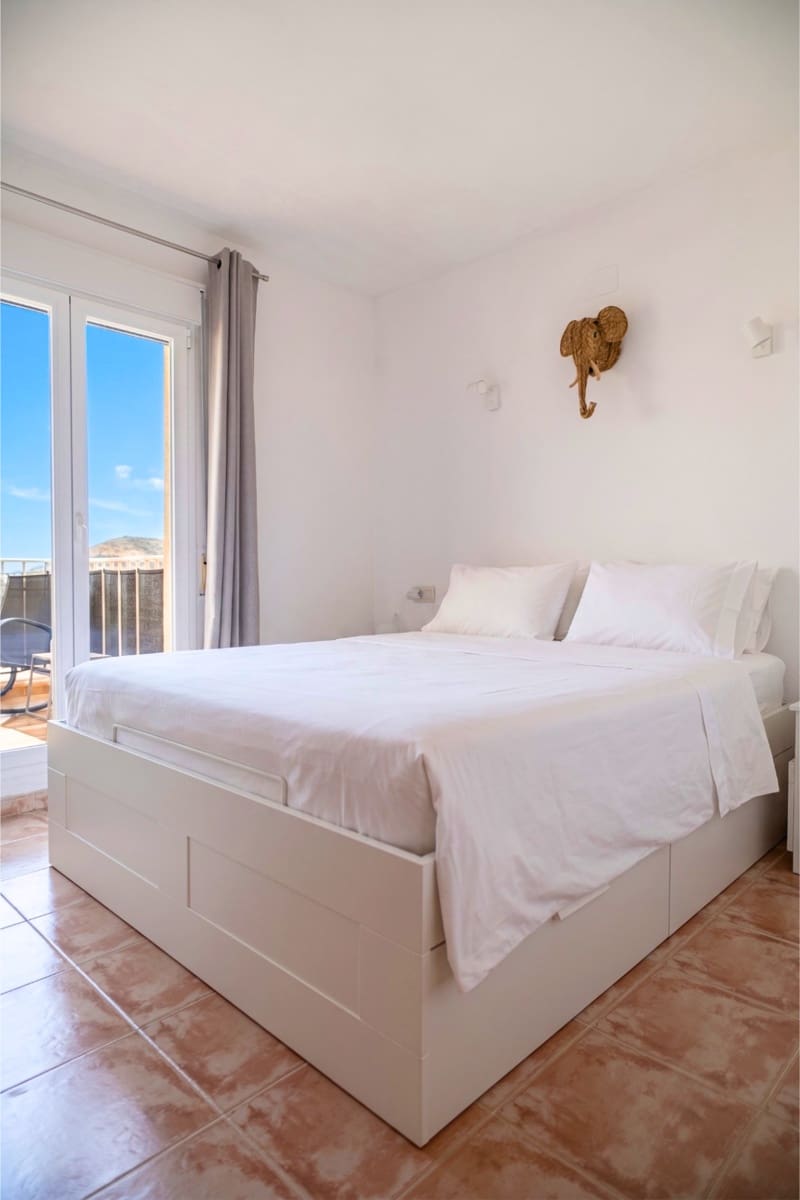 Huoneisto myytävänä paikassa Cumbre del Sol mukana uima-altaan - 235 000 € (Ref: 9909869)