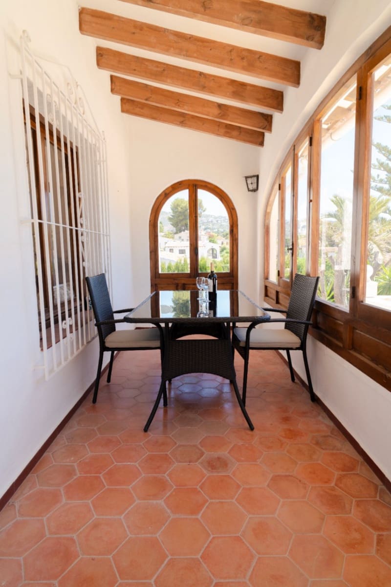 Chalet de 2 habitaciones en Moraira en venta con piscina garaje - 440.000 € (Ref: 9941026)
