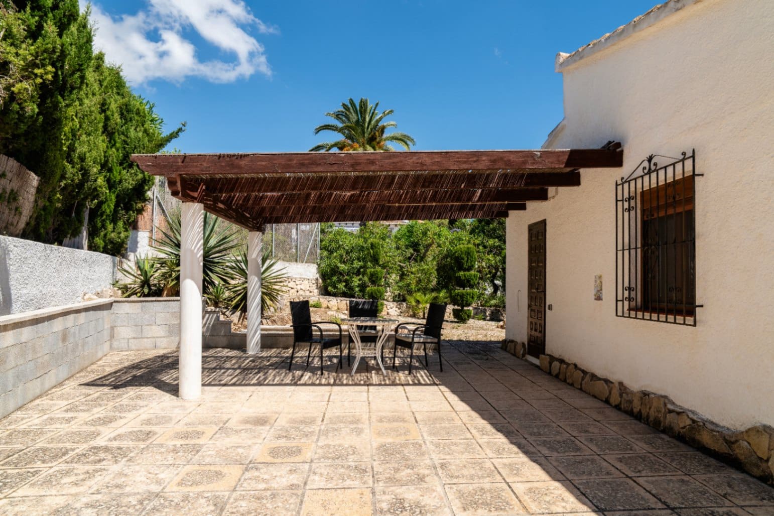 Chalet de 2 habitaciones en Moraira en venta con piscina garaje - 440.000 € (Ref: 9941026)