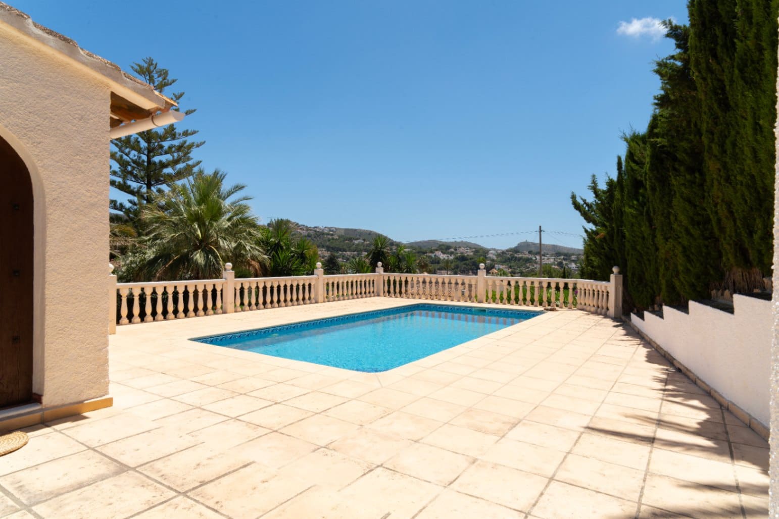 Chalet de 2 habitaciones en Moraira en venta con piscina garaje - 440.000 € (Ref: 9941026)