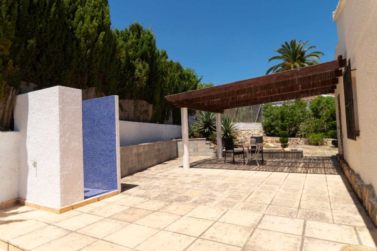 Chalet de 2 habitaciones en Moraira en venta con piscina garaje - 440.000 € (Ref: 9941026)
