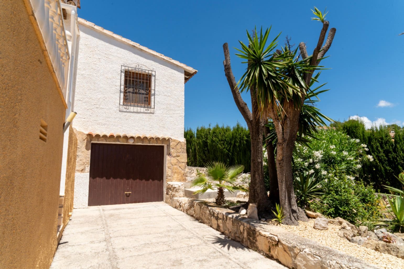 Chalet de 2 habitaciones en Moraira en venta con piscina garaje - 440.000 € (Ref: 9941026)