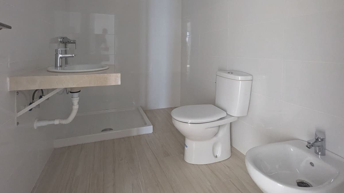 2 bedroom Apartment for sale in Fuengirola - € 550,000 (Ref: 9434592)