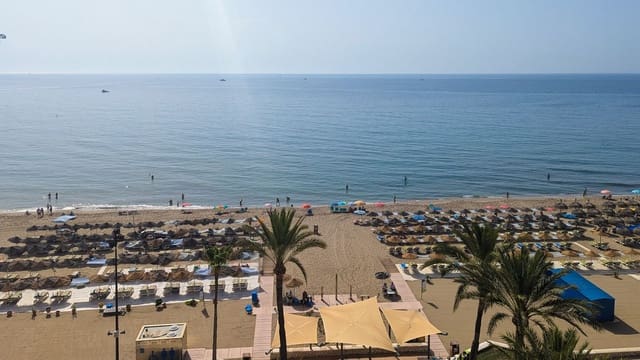 2 bedroom Apartment for sale in Fuengirola - € 550,000 (Ref: 9434592)