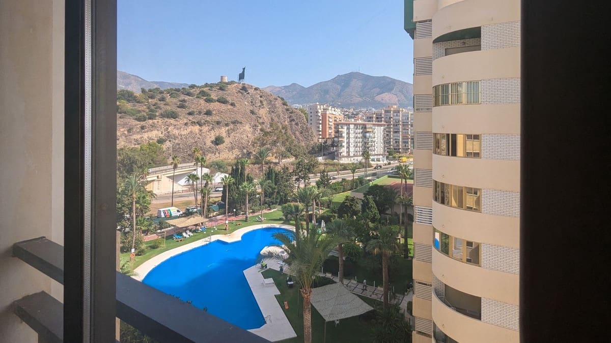 2 bedroom Apartment for sale in Fuengirola - € 550,000 (Ref: 9434592)