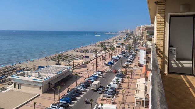 2 bedroom Apartment for sale in Fuengirola - € 550,000 (Ref: 9434592)