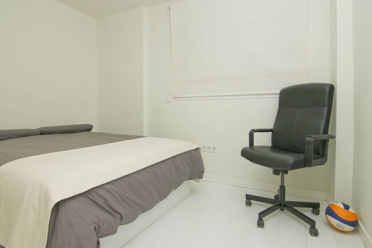 3 bedroom Apartment for sale in Fuengirola - € 1,500,000 (Ref: 9434593)