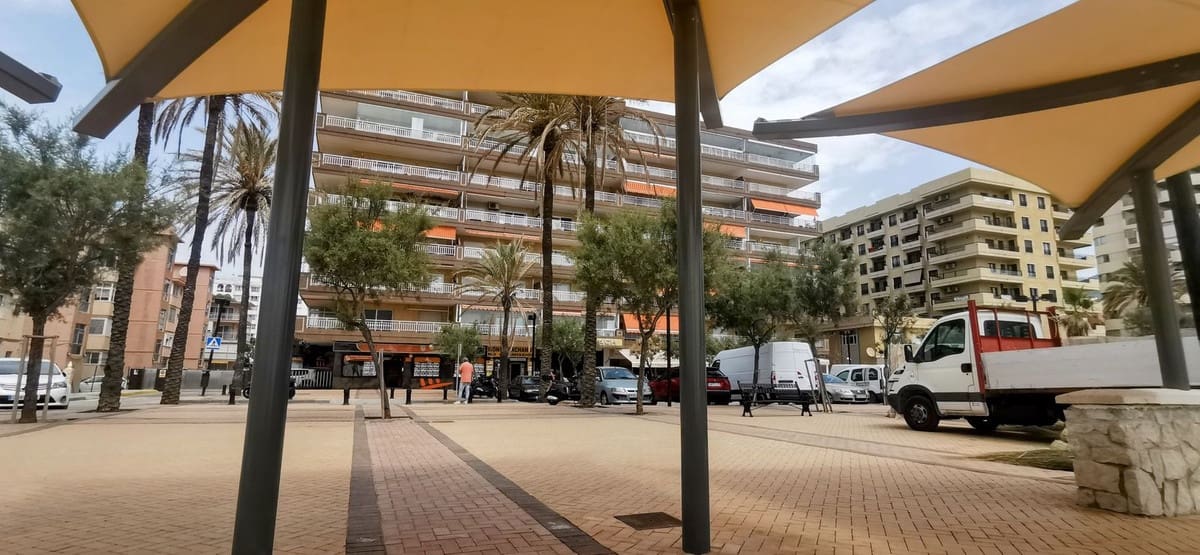 3 bedroom Apartment for sale in Fuengirola - € 1,500,000 (Ref: 9434593)