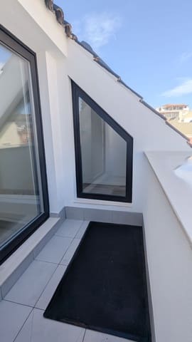 2 bedroom Penthouse for sale in Fuengirola - € 369,000 (Ref: 9434594)