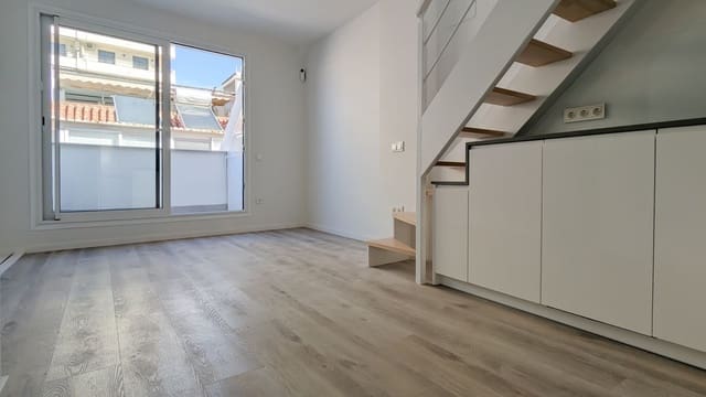 2 bedroom Penthouse for sale in Fuengirola - € 369,000 (Ref: 9434594)