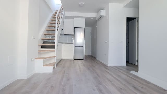 2 bedroom Penthouse for sale in Fuengirola - € 369,000 (Ref: 9434594)