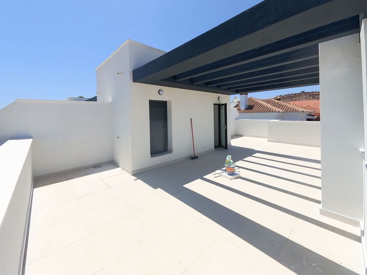 3 bedroom Townhouse for sale in Las Lagunas de Mijas with garage - € 445,000 (Ref: 9434598)