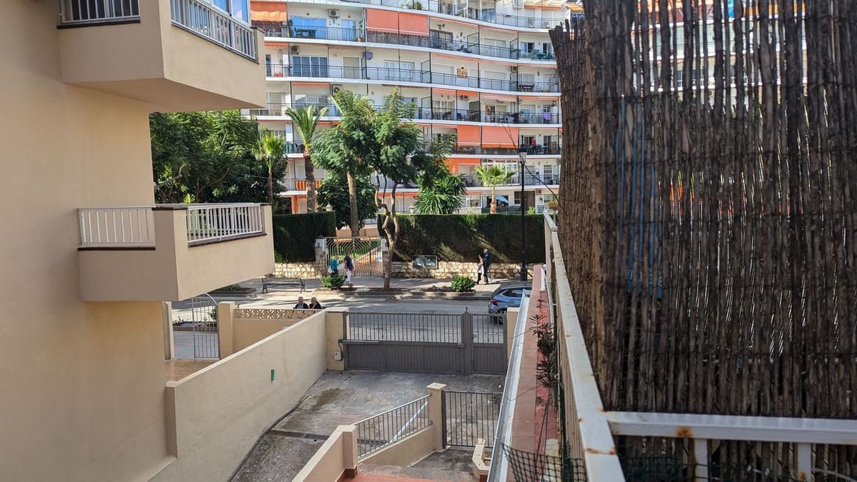 Studio til salgs i Fuengirola - € 199 000 (Ref: 9434606)