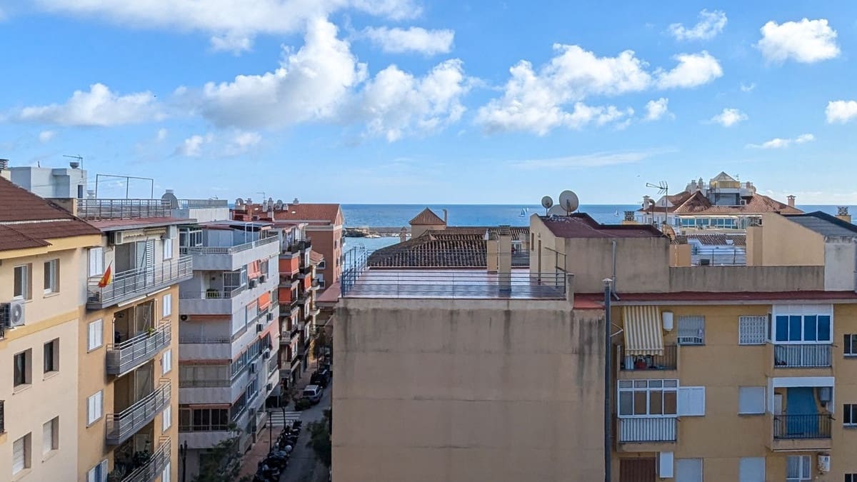 Studio til salgs i Fuengirola - € 199 000 (Ref: 9434606)