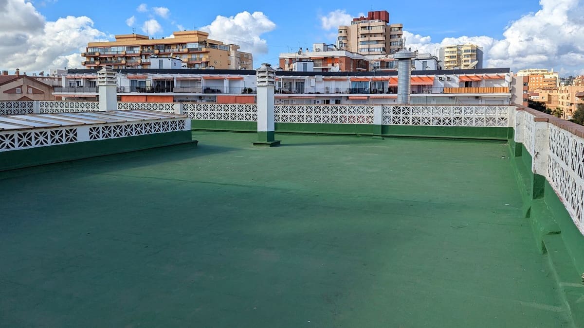 Studio til salgs i Fuengirola - € 199 000 (Ref: 9434606)