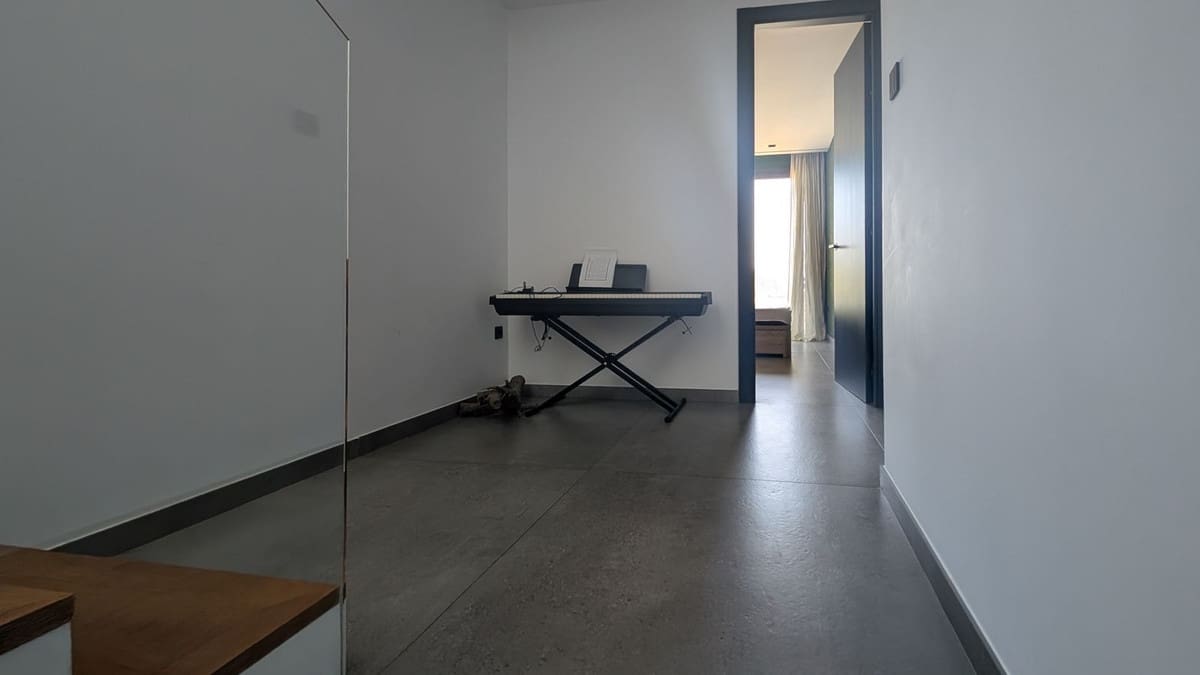 5 bedroom Villa for sale in Benalmadena - € 1,600,000 (Ref: 9434607)